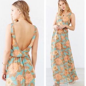 Show Me Your Mumu - Kendall Magnolia Maxi Dress.  Size Small